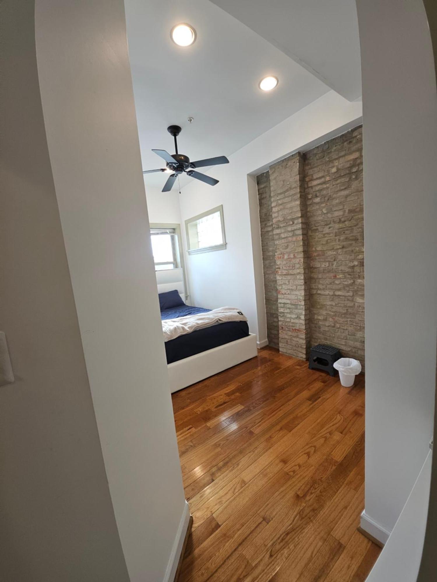 Dc Playhouse Bed And Breakfast Hotel วอชิงตัน ภายนอก รูปภาพ