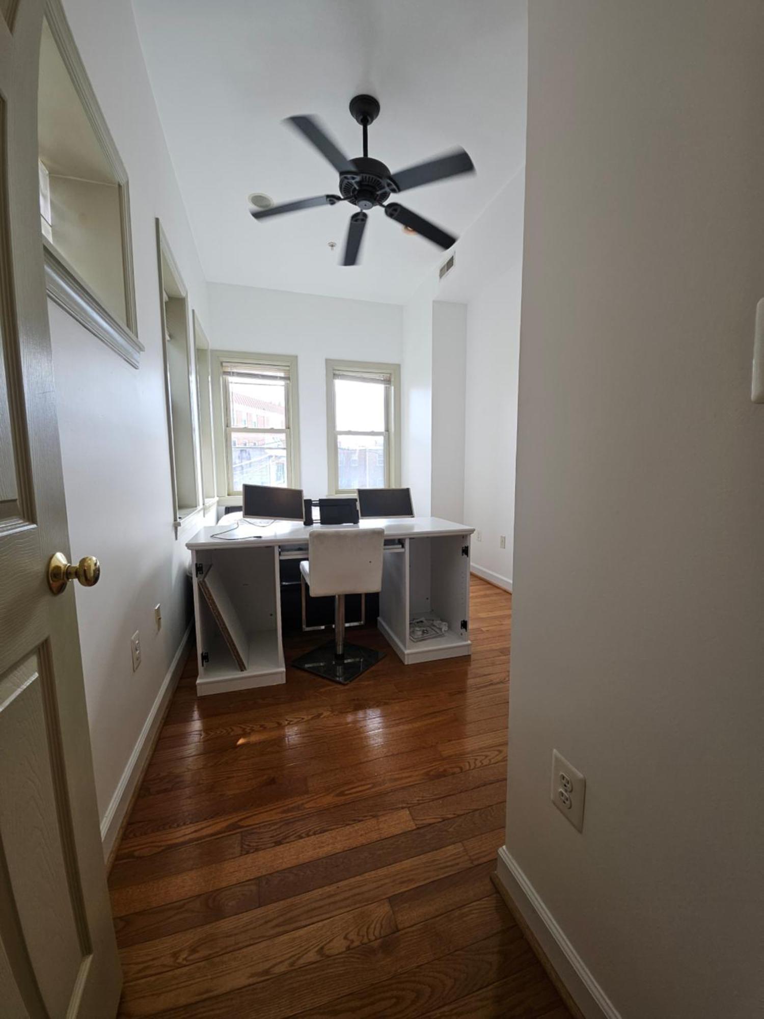 Dc Playhouse Bed And Breakfast Hotel วอชิงตัน ภายนอก รูปภาพ