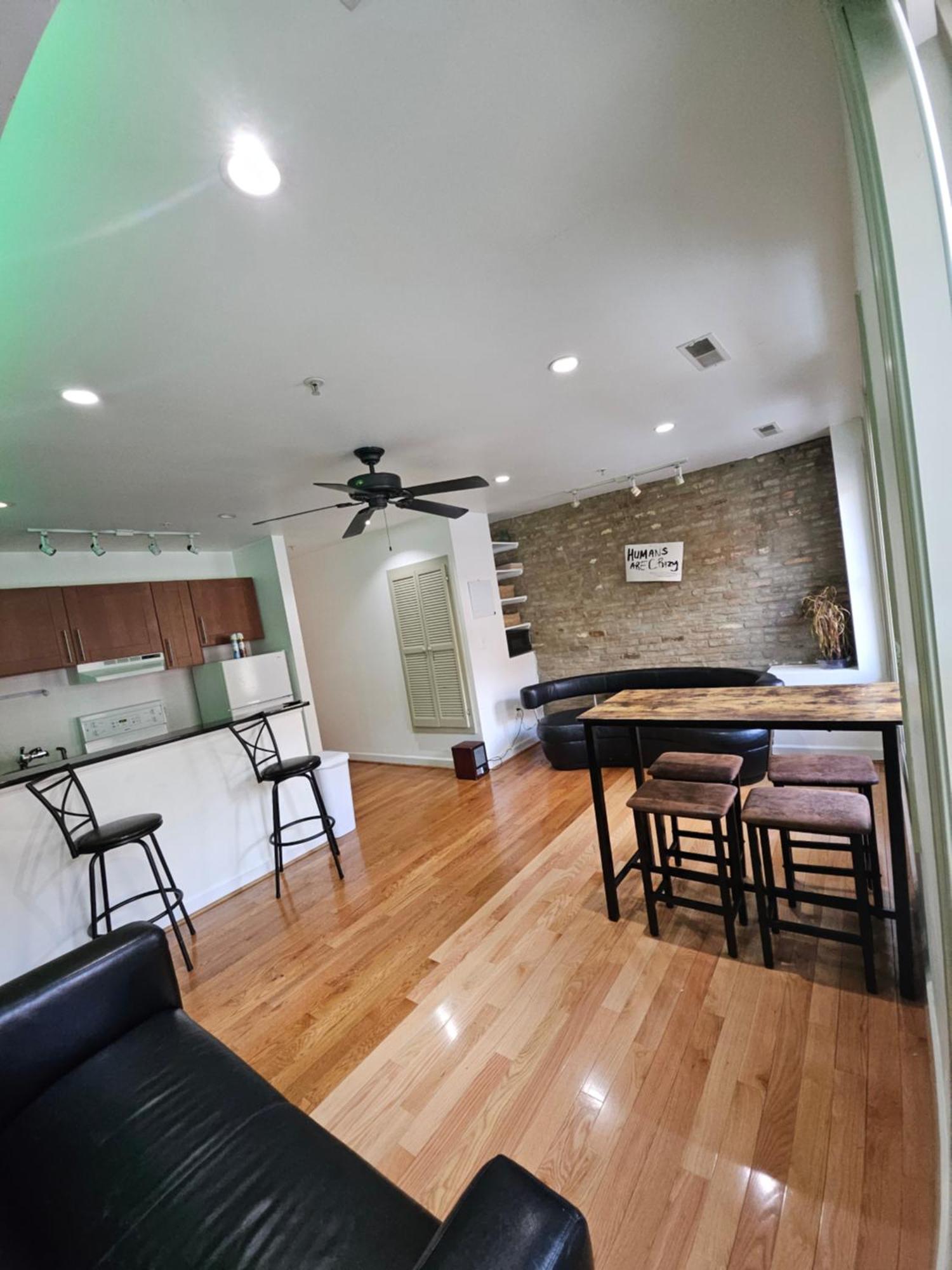 Dc Playhouse Bed And Breakfast Hotel วอชิงตัน ภายนอก รูปภาพ