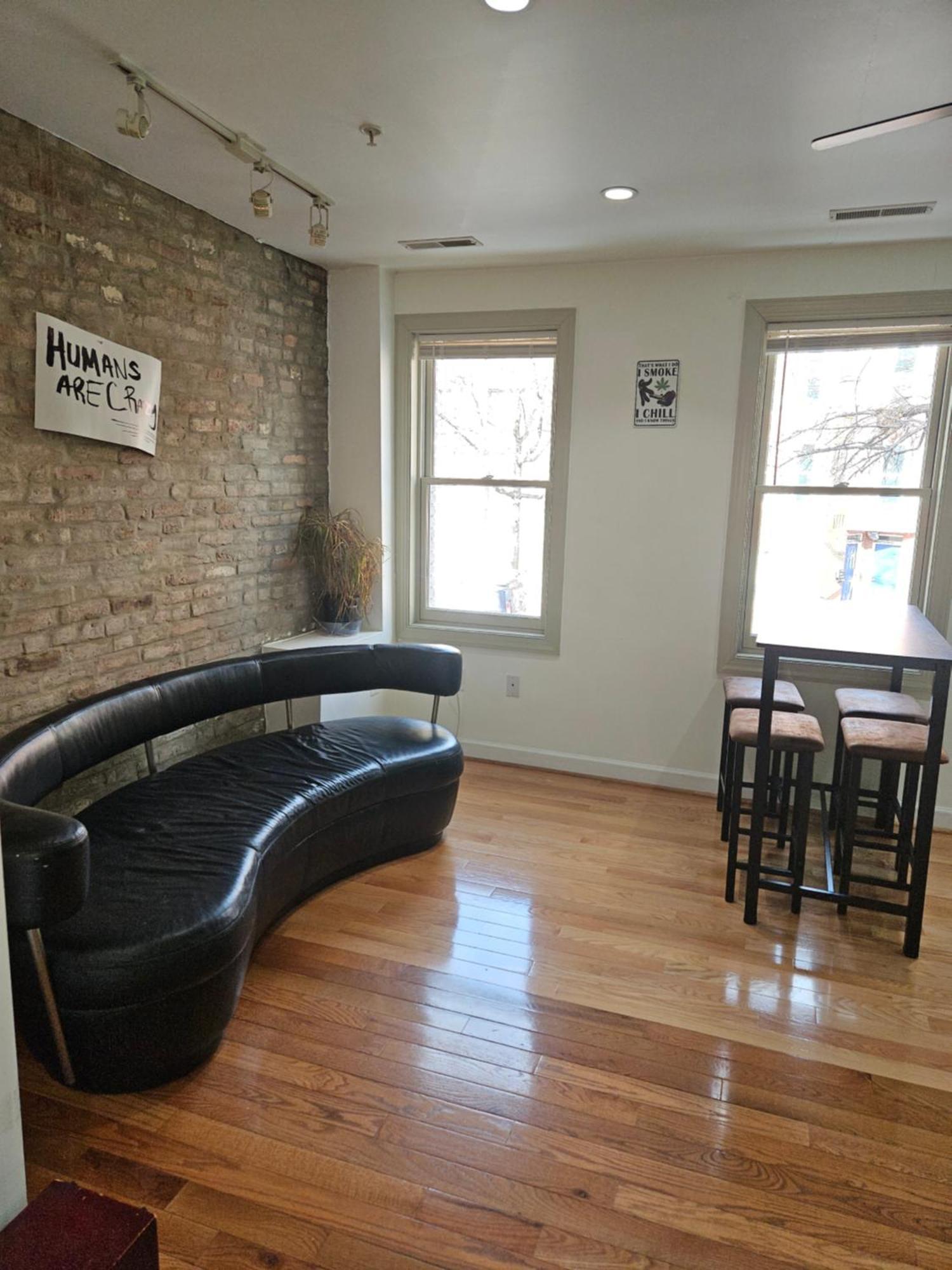 Dc Playhouse Bed And Breakfast Hotel วอชิงตัน ภายนอก รูปภาพ